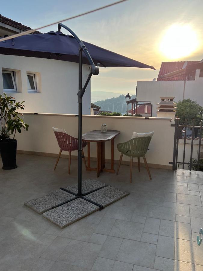 Jakov & Antonia Heritage Estate Apartment Hvar Town